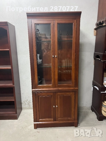 Салонен бюфет (витрина ) DREXEL HERITAGE