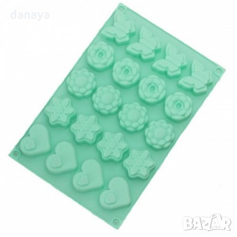 2413 Силиконова форма за мини кексчета Сърца пеперуди цветя, снимка 2 - Форми - 34151280