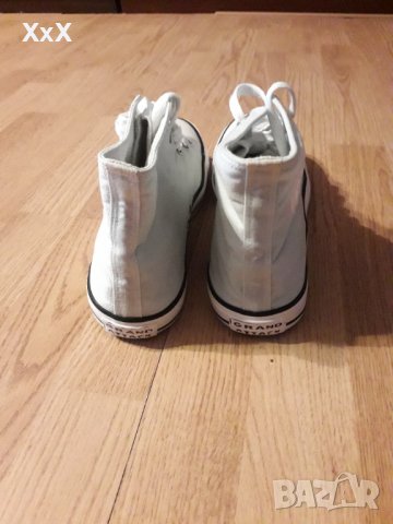 Бели високи кецове Grand Attack, снимка 3 - Кецове - 38842176