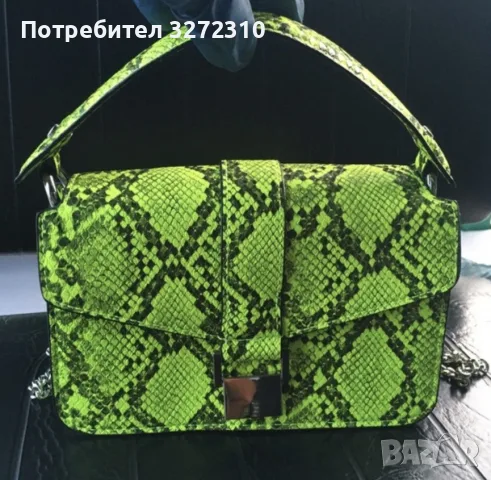 Дамска чанта с животински змийски принт неоново зелена, снимка 2 - Чанти - 56228448