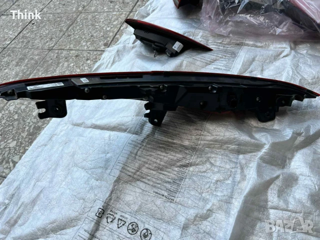 Ляв стоп за Mercedes SL R232, снимка 4 - Части - 51184893