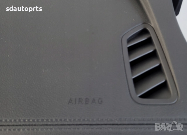 3J1857091 3J1857181 3J1857757 Ново табло VW Passat B9, снимка 5 - Части - 51745610