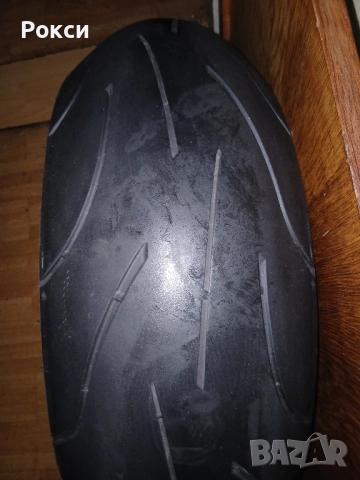 Нова задна мотогума 17цола мишлен пилот, снимка 8 - Аксесоари и консумативи - 51978500