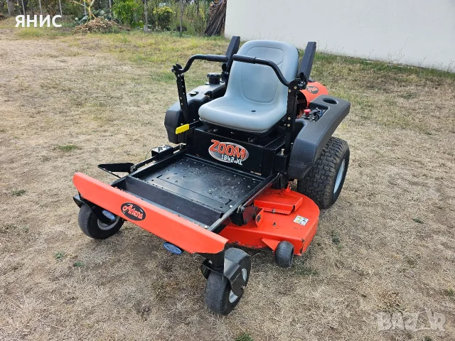 ТРАКТОРНА КОСАЧКА 18.КОНЯ BRIGGS&STRATTON/ НУЛЕВ ГРАДУС НА ЗАВИВАНЕ. КАТО НОВА 