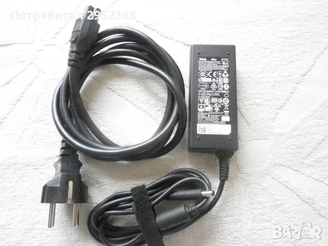 Оригинално зарядно за лаптоп Dell, снимка 2 - Захранвания и кутии - 52549043