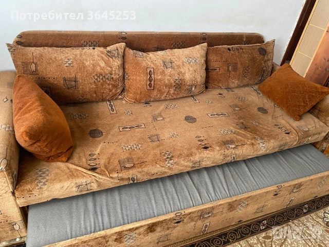 Триместен диван трапезария, снимка 4 - Дивани и мека мебел - 53634617