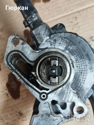 Оригинал  Вакуум  Помпа за  VW -  Audi  1.9 TDI    038 145 209 A, снимка 5 - Части - 51240139