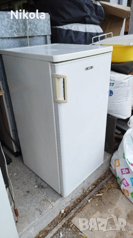 Хладилник Zanussi с вътрешна камера модел : ZC 194 R Зануси, снимка 3 - Хладилници - 41902197