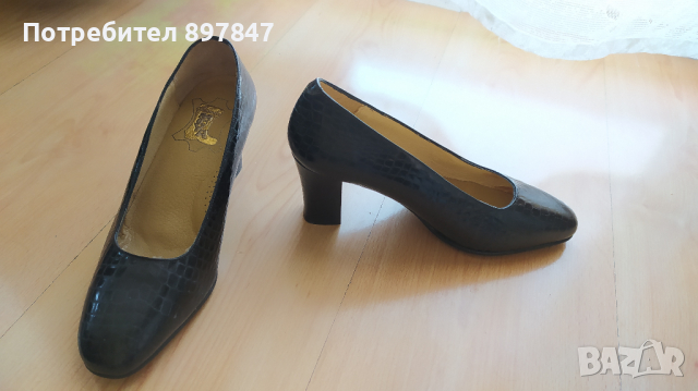 Дамски черни обувки, снимка 3 - Дамски елегантни обувки - 36247492
