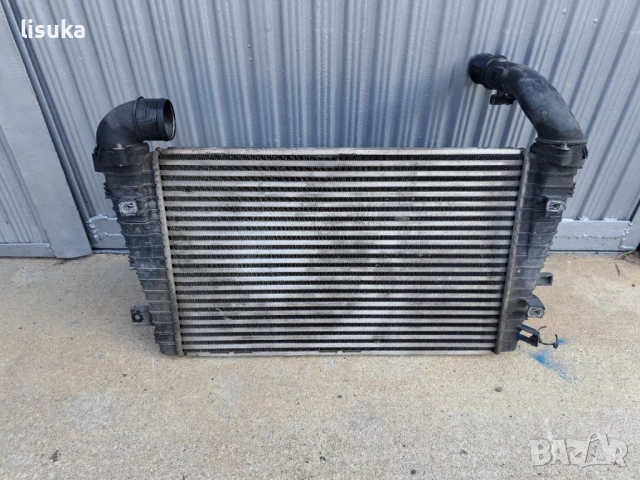 Интеркулер за Опел Астра Н 1,9сдти, снимка 2 - Части - 50999559