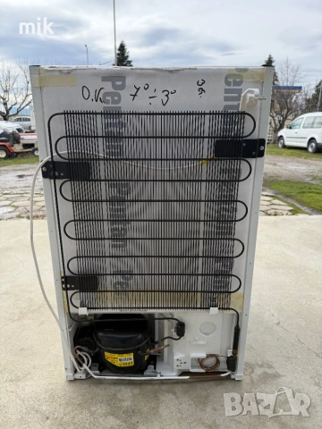 Малък хладилник за вграждане Neff - Bosch , снимка 9 - Хладилници - 53591775