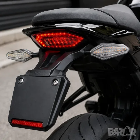 Динамични LED мигачи с бяла DRL светлина и лепящ монтаж 2 броя, снимка 5 - Аксесоари и консумативи - 55865957