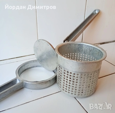 преса за картофи и др , снимка 3 - Антикварни и старинни предмети - 53396985