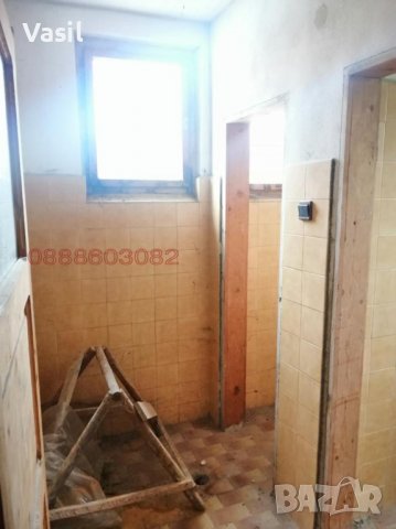 Продава 2 ЕТАЖ ОТ КЪЩА таван и изба, снимка 10 - Етаж от къща - 39332956