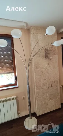 Продавам дизайнерски лампион, снимка 2 - Декорация за дома - 56325993