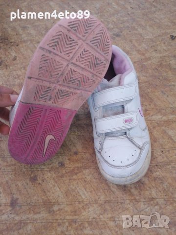 Маратонки найк 30 номер , снимка 3 - Детски маратонки - 41019393