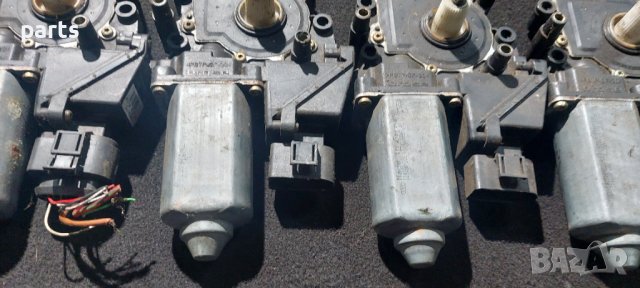 Машинка Стъкло Ауди А3 8L - A4 B5 - A6 C4 - 119024113 - 0536001401 N, снимка 3 - Части - 44506115