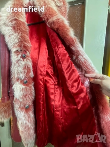 Младежко палто - кожа с богата гарнитура лисица, снимка 2 - Палта, манта - 52325683