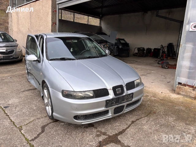Сеат Леон 1.9 тди 130 коня 2007, снимка 8 - Автомобили и джипове - 53346349