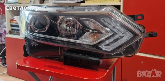 Фар за Nissan Qashqai J11, снимка 3 - Части - 50620033