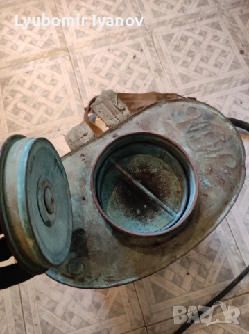 Стари медни пръскачки, снимка 5 - Антикварни и старинни предмети - 52632037