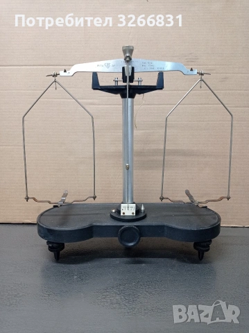 винтидж лабораторна везна от 1979 г. НРБ