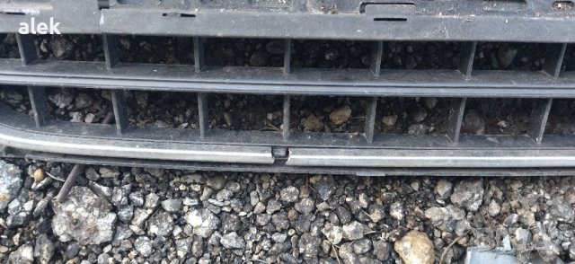 Решетка Ауди А4Б8 audi A4B8 , снимка 2 - Части - 39391659