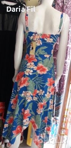 Асиметрична синя рокля в тропически принт розови цветя, снимка 2 - Рокли - 40454049
