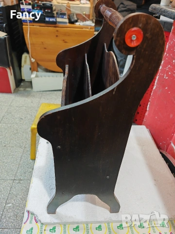 Стара поставка за вестници , снимка 7 - Антикварни и старинни предмети - 53047955