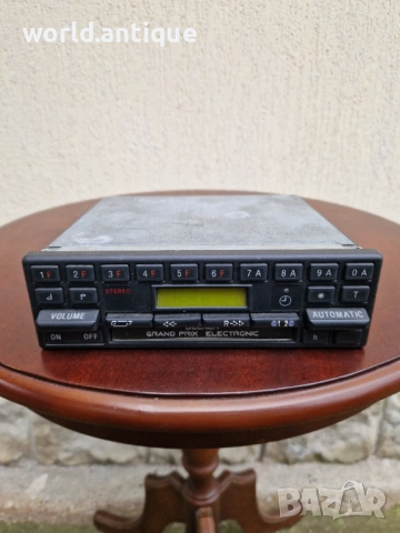 Оригинален радиокасетофон за Мерцедес 126 Becker