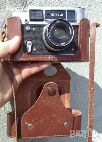 Ретро механичен лентов фотоапарат ФЕД-4