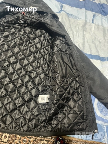 Зимно яке NIKE, снимка 8 - Якета - 52540590