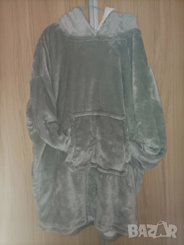 Макси плюшен суитшърт , снимка 3 - Суичъри - 52837436