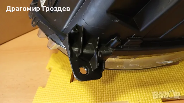 Оригинален десен фар за Renault Twingo III Facelift / Рено Туинго 3 (2019-2024), снимка 13 - Части - 55996245