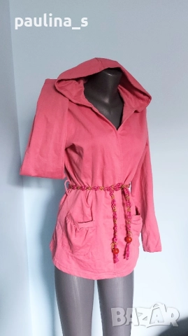 Три различни броя / Дамски суичъри, малък размер XS / S, снимка 14 - Суичъри - 52402671