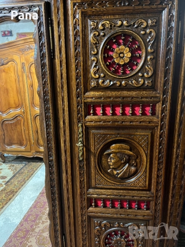 Масивен дъбов гардероб , снимка 5 - Гардероби - 52327907