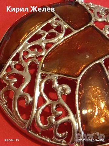 КРЪГЛА ВИСУЛКА с ЕМАЙЛ и ФИЛИГРАН АРТ БИЖУ 15983, снимка 3 - Колиета, медальони, синджири - 52503518