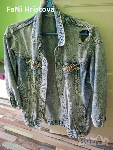 Дамско дънково яке, снимка 2 - Якета - 52275587