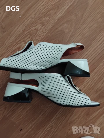 Дамски бели сандали  , снимка 4 - Сандали - 50487780