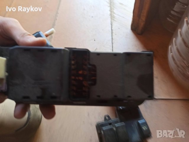 панел бутони за управление на ел.стъклата за Opel Antara (2006-2015г.).  202005436 , снимка 2 - Части - 52498195