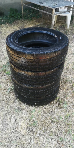 4 броя бусови зимни гуми Michelin 205/65R16C, снимка 5 - Гуми и джанти - 48652478