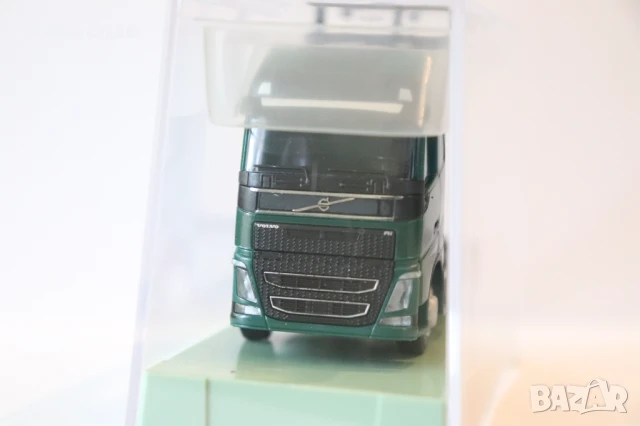 AWM H0 1/87 VOLVO ВЛЕКАЧ КАМИОН МОДЕЛ ТИР ЗЕЛЕН , снимка 2 - Колекции - 50784303