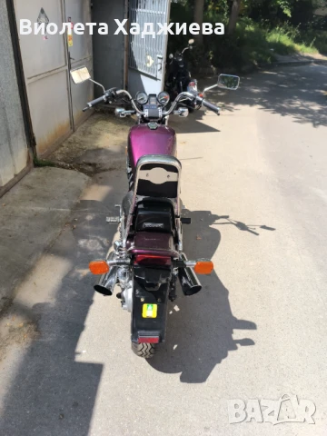 Honda vf1100c,custom,внос от Швейцария, снимка 3 - Мотоциклети и мототехника - 50717373