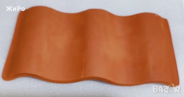 Керамична декорация тип вълна.