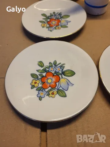 Немски малки цинии за сервиране с канички Seltmann Weiden

Bavaria, снимка 3 - Чинии - 50348532