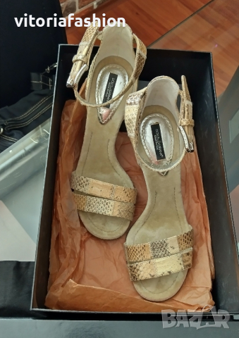 Dolce & Gabbana оригинални дамски сандали, снимка 4 - Дамски обувки на ток - 44695071