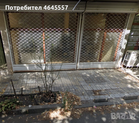 Просторно търговско многофункционално помещение / офис / салон за красота / жилище в центъра на град, снимка 3 - Офиси - 52343155