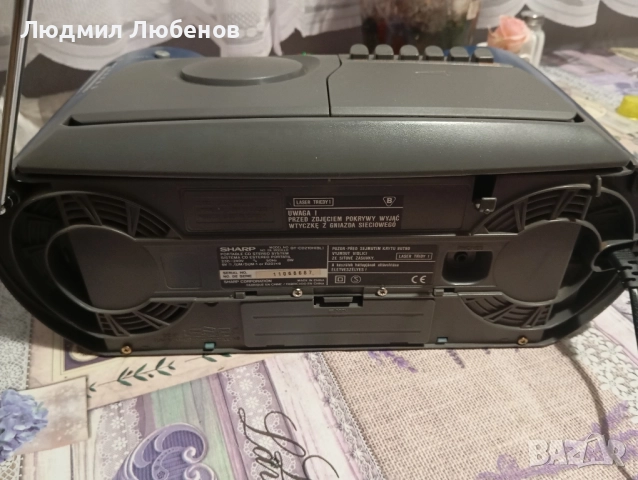 Радиокасетофон и cd плеър Sharp, снимка 5 - Радиокасетофони, транзистори - 52457729