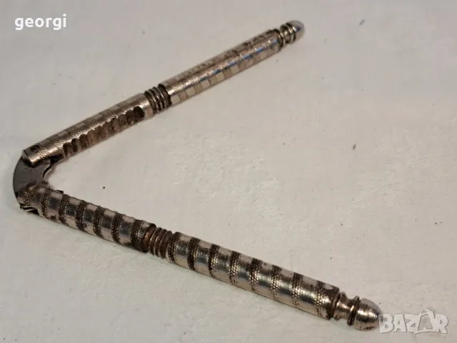 ретро метална трошачка за лешници, орехи и др., снимка 2 - Аксесоари за кухня - 49303028