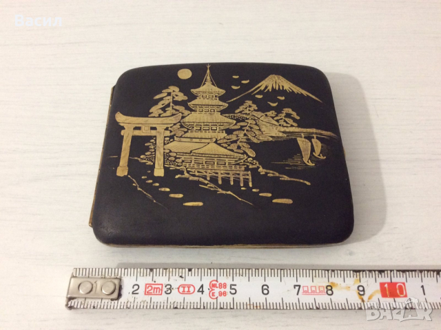 Японска табакера, снимка 2 - Други ценни предмети - 36291691